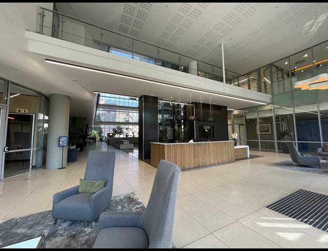 779M² OFFICE TO LET IN SANDTON CENTRAL